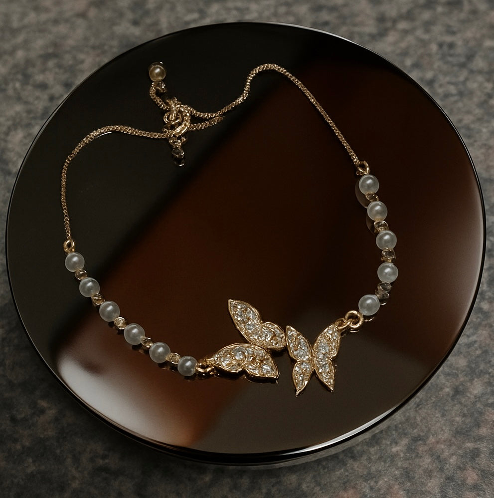 Gold Butterfly & Pearl Bracelet – Joyas Ety